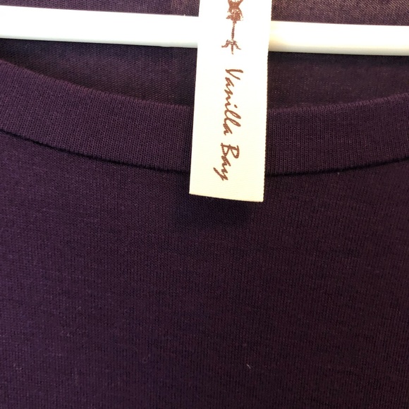 Super comfortable purple top - Picture 2 of 3